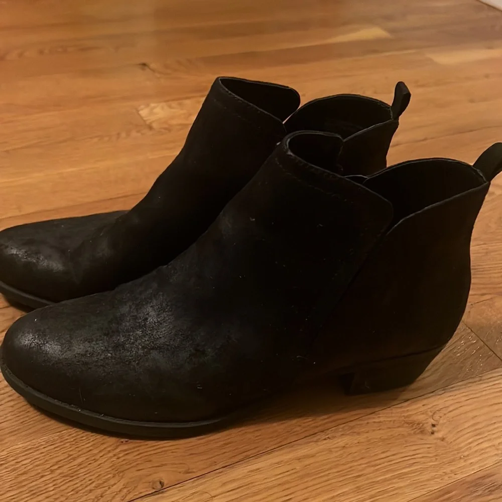 WOMENS BLACK DISTRESSED CHELSEA BOOTS SIZE 10M - Picture 3 of 6